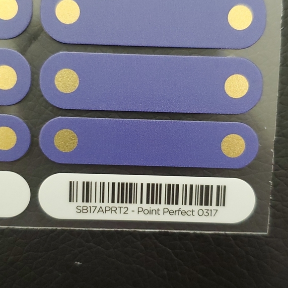 3/$10 mix&match Point Perfect Style Box Exclusive - Picture 2 of 4